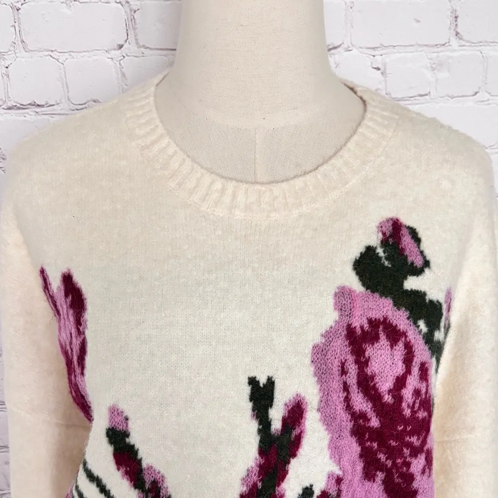 TED BAKER Cream Ivory Long Sleeve Floral Jacquard Sweater--NWT--M - Picture 3 of 16